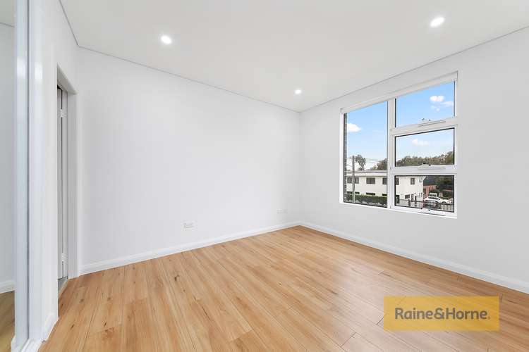 Fifth view of Homely apartment listing, 27/12-20 Garnet Street, Rockdale NSW 2216