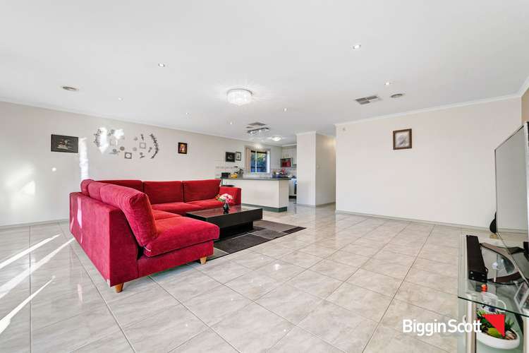Fifth view of Homely house listing, 14 Vivid Court, Tarneit VIC 3029