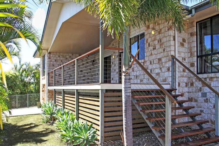 Second view of Homely house listing, 5 Baunfiend Court, Urraween QLD 4655