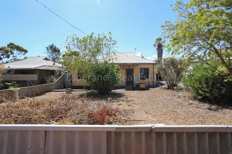 17 Johns Street, Norseman WA 6443