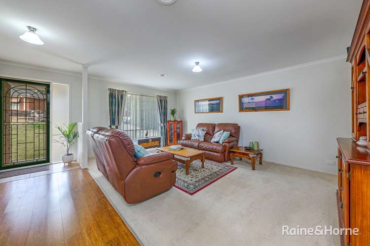 Fourth view of Homely house listing, 19 Dadswell Court, Sunbury VIC 3429