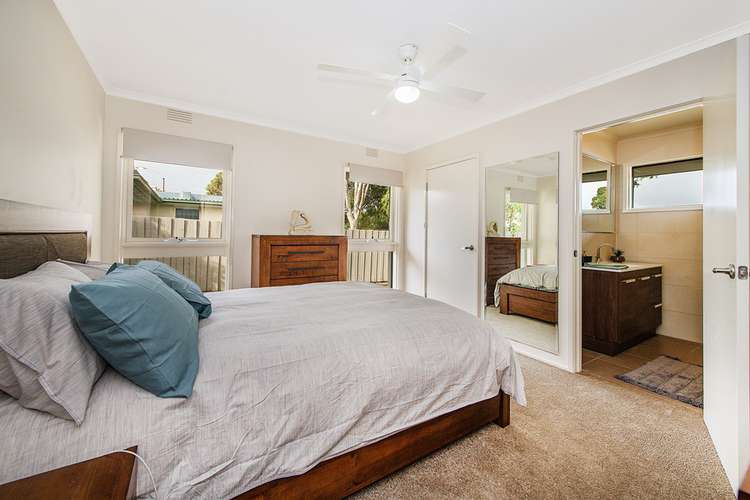 Sixth view of Homely house listing, 18 Benelong Crescent, Seaford VIC 3198