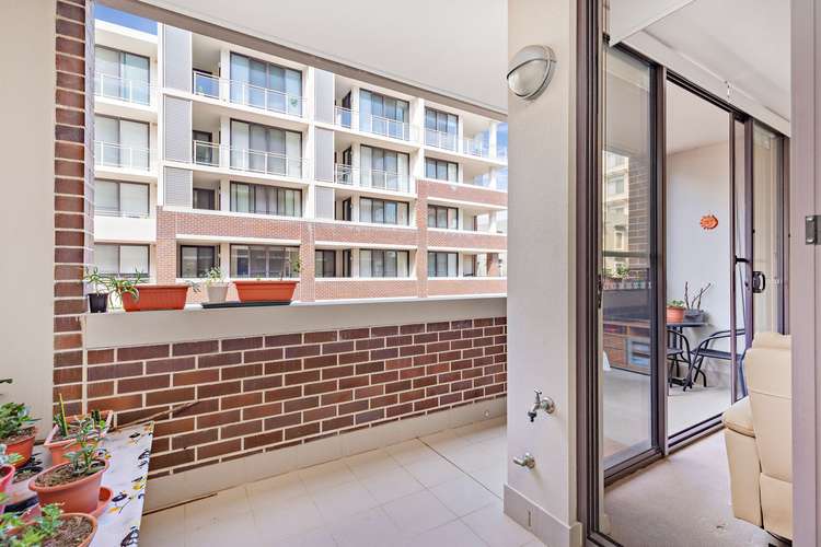 Fourth view of Homely apartment listing, 304/25 Hill Road, Wentworth Point NSW 2127