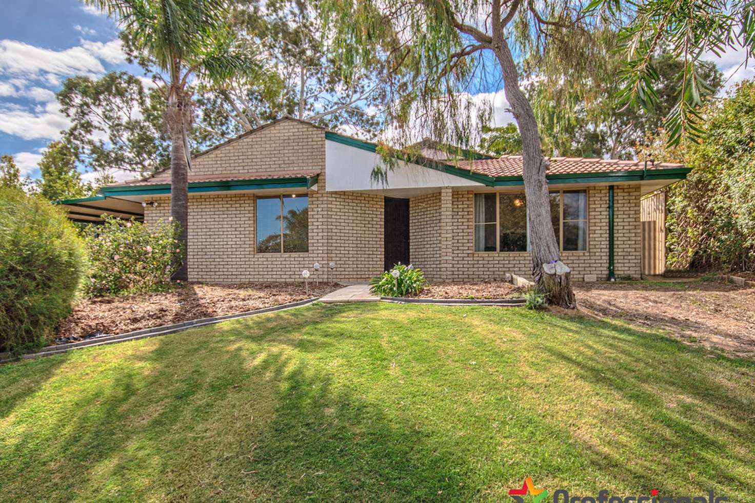 Main view of Homely house listing, 11 Cowlishaw Rise, Parmelia WA 6167