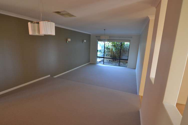 Fourth view of Homely house listing, 7 Lacebark Court, Ellenbrook WA 6069