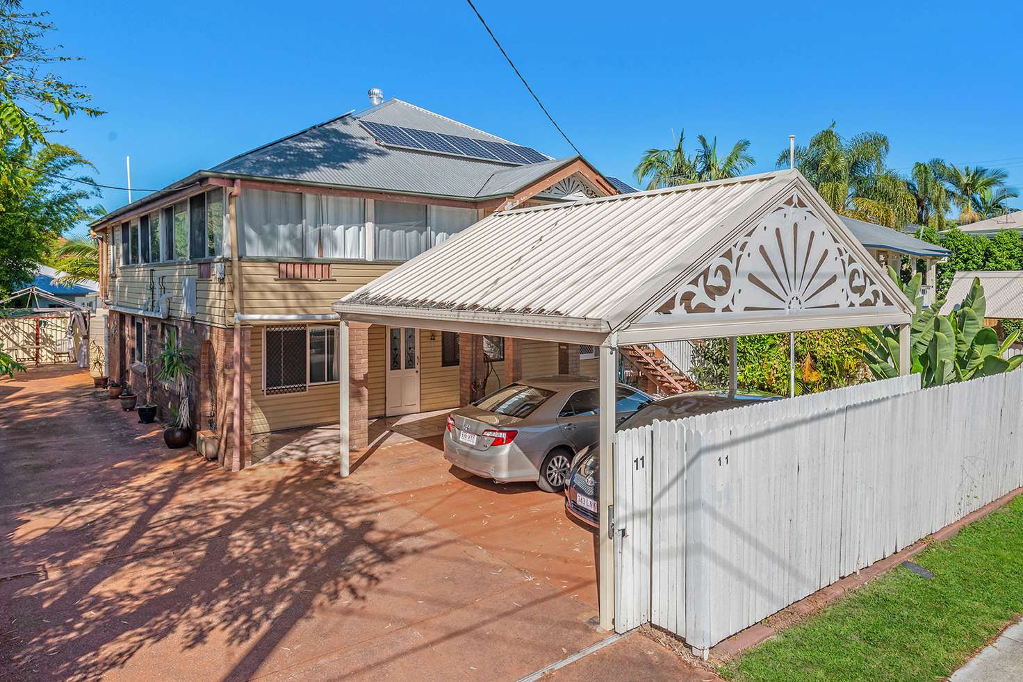 Main view of Homely unit listing, 2/11 Park Road, Wooloowin QLD 4030