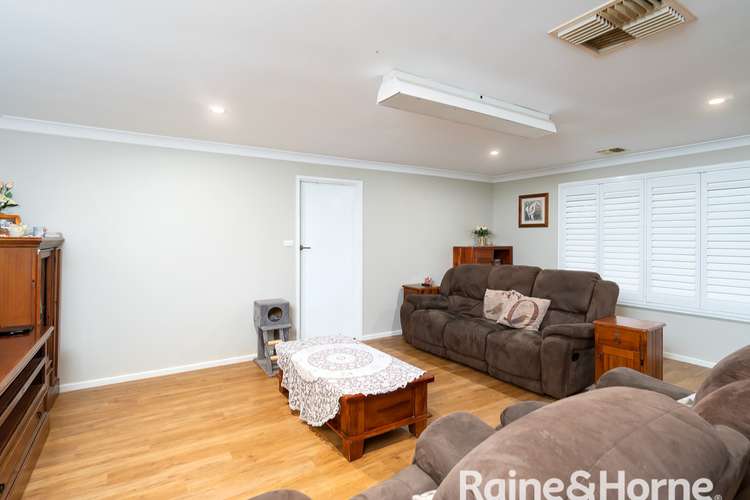 Sixth view of Homely house listing, 430 Kooringal Road, Lake Albert NSW 2650