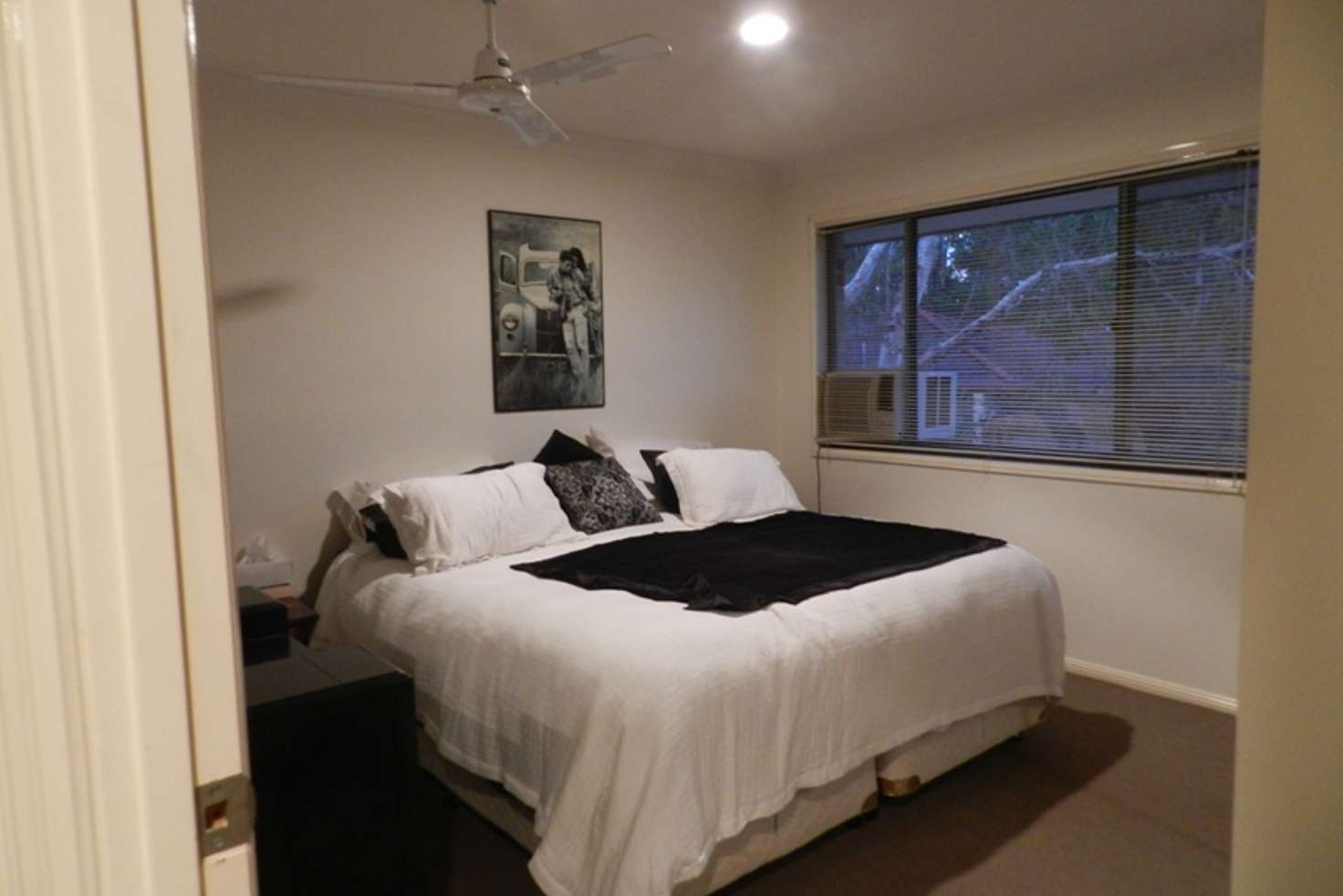 Main view of Homely townhouse listing, 2/18 Batchworth Road, Molendinar QLD 4214