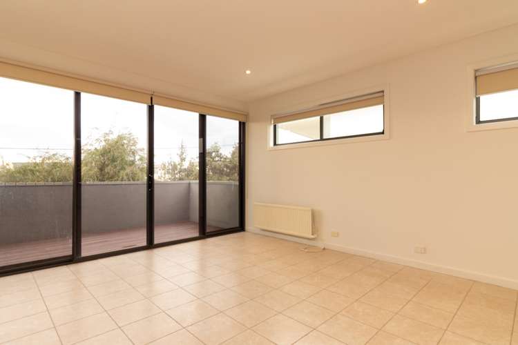 Fifth view of Homely townhouse listing, 6A Showers Avenue, Chelsea VIC 3196