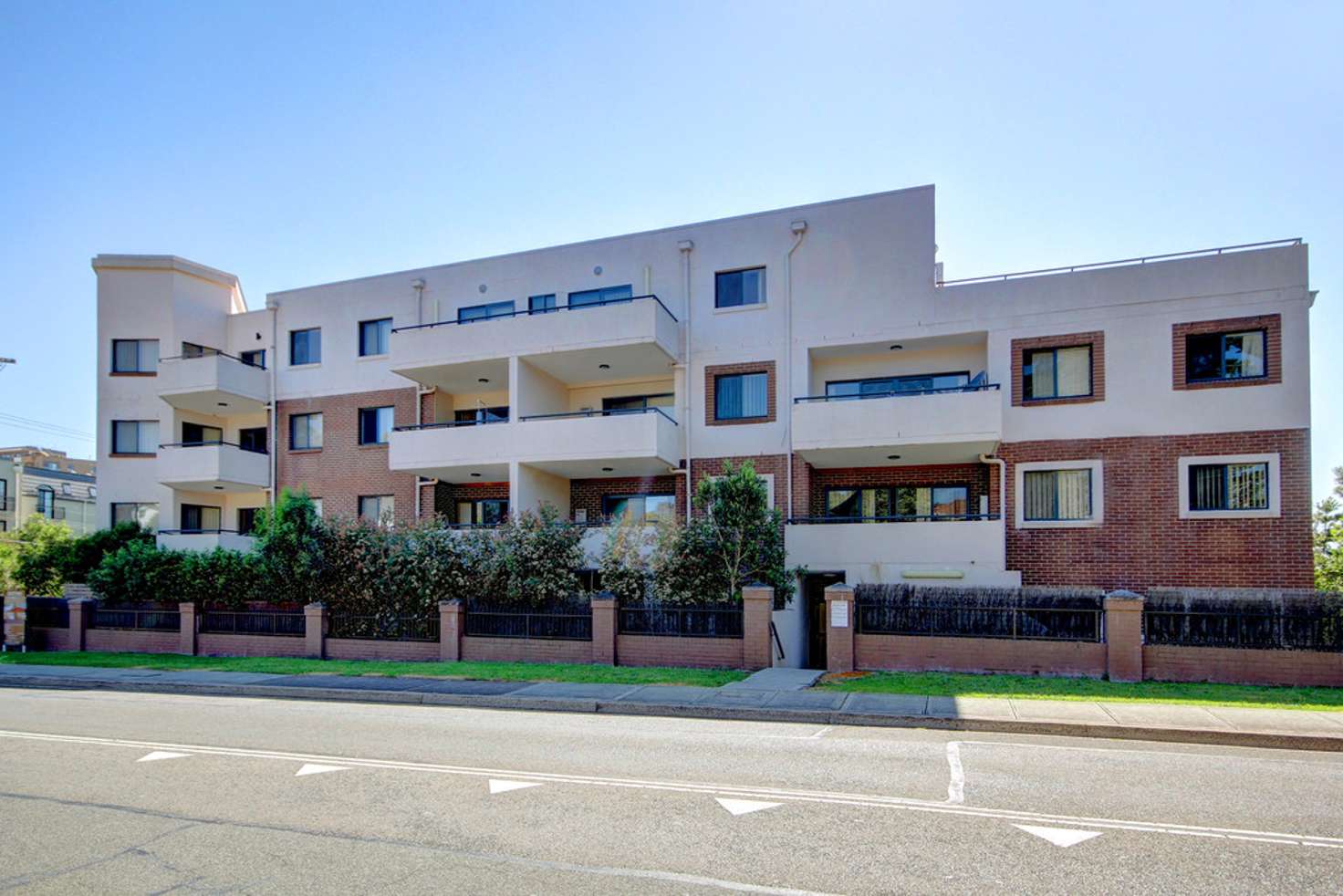 Main view of Homely unit listing, 17/74-80 Woniora Road, Hurstville NSW 2220