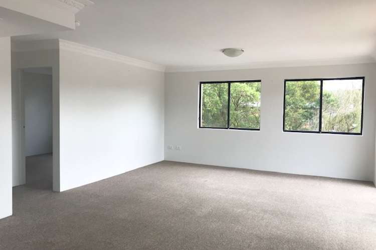 Third view of Homely unit listing, 4/74 Faunce Street West, Gosford NSW 2250