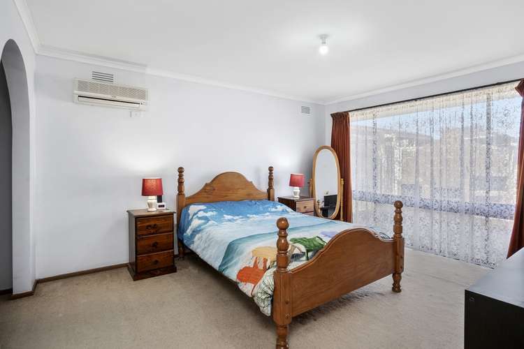 Fifth view of Homely house listing, 8 Woodleigh Close, Leopold VIC 3224