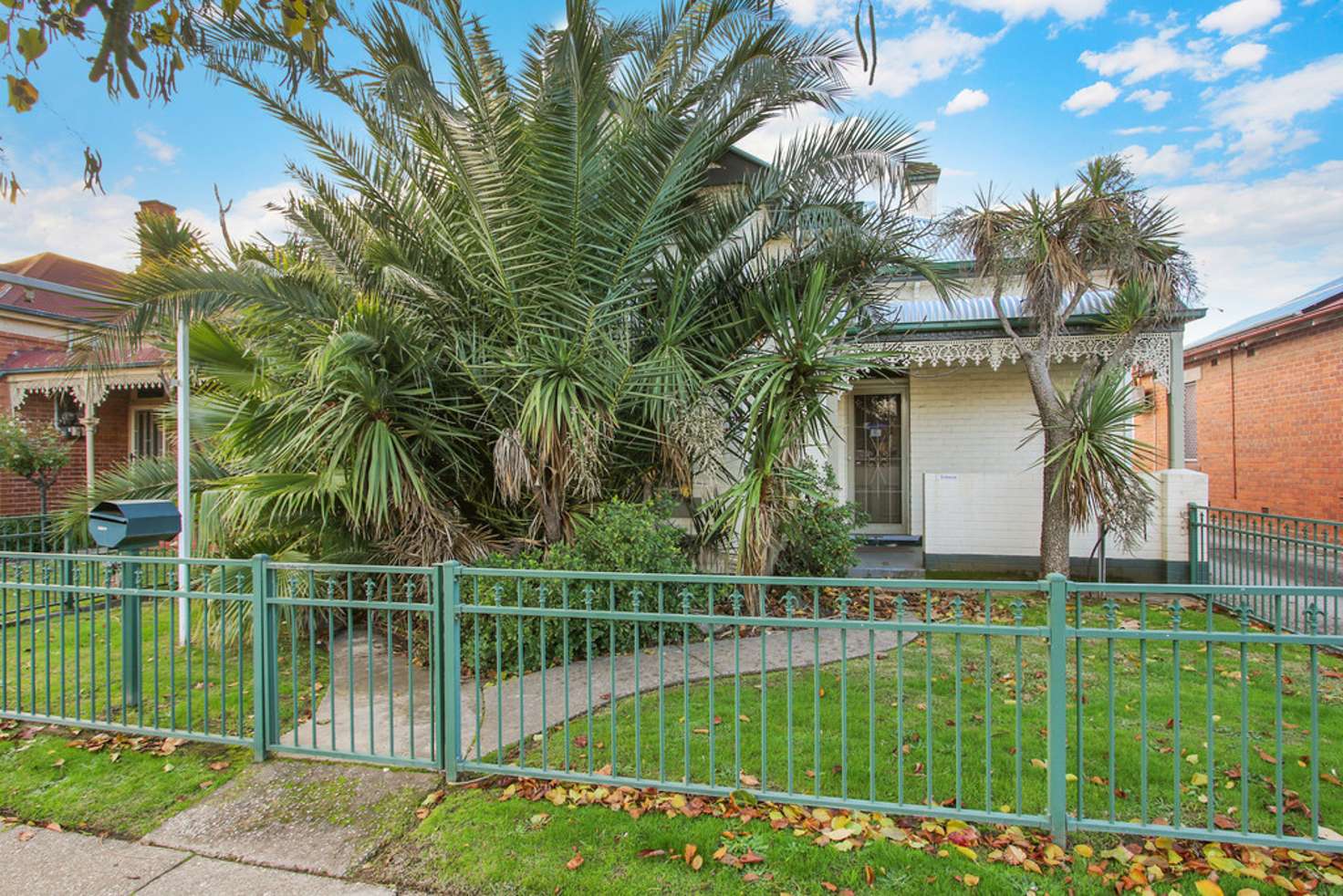 Main view of Homely house listing, 572 Englehardt Street, Albury NSW 2640