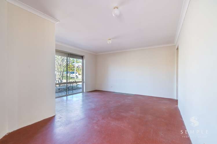 Sixth view of Homely house listing, 39 Bloodwood Circle, South Lake WA 6164
