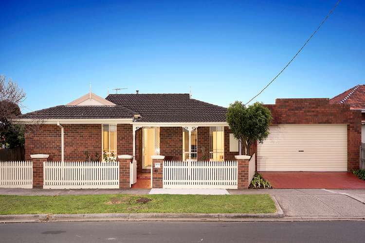 32 Salisbury Street, Essendon North VIC 3041