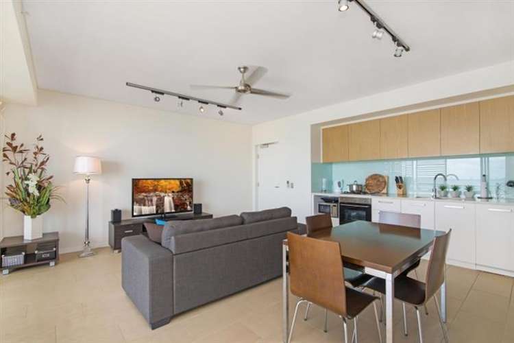 Fourth view of Homely unit listing, 353/19B Kitchener Drive, Darwin City NT 800
