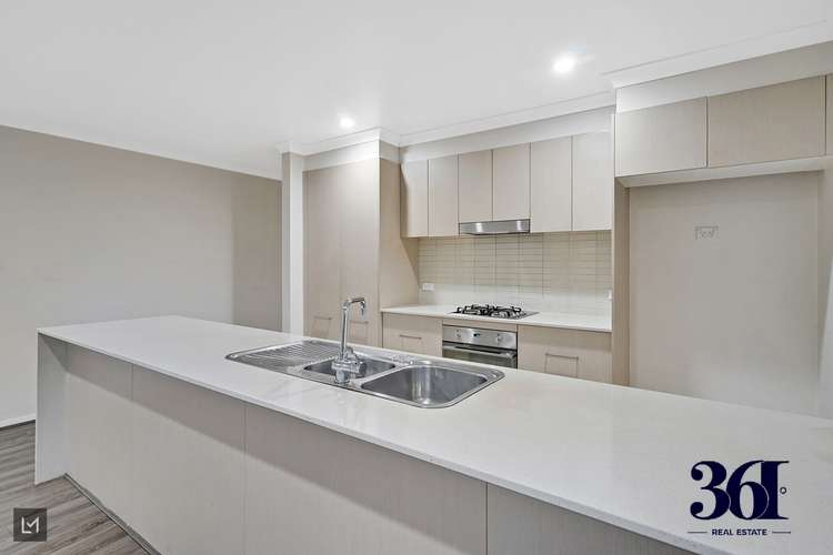 Fifth view of Homely house listing, 37 BELLEVILLE CLOSE, Burnside Heights VIC 3023