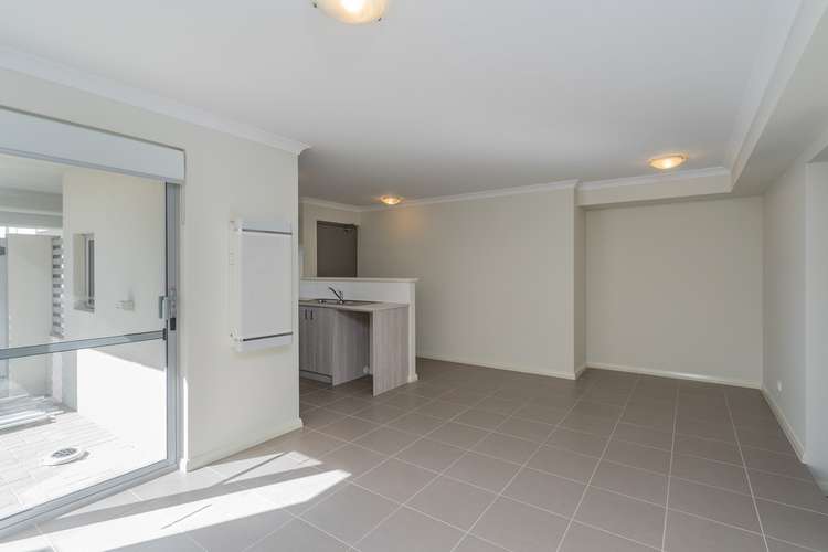 Second view of Homely apartment listing, 5/185 Hill View Terrace, Bentley WA 6102