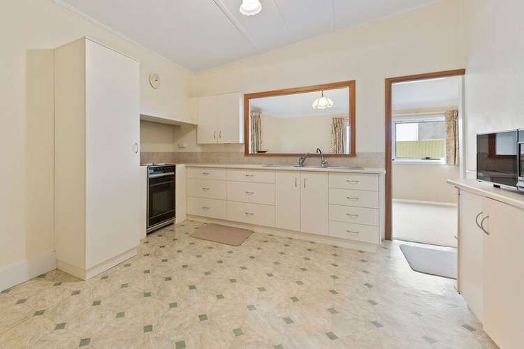 Second view of Homely house listing, 31 Lake Avenue, Barmera SA 5345