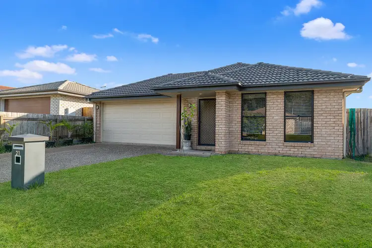 21 Hipwood Street