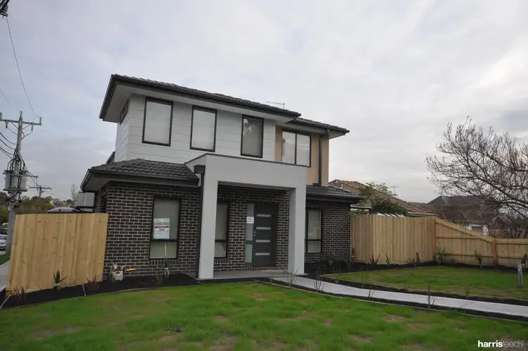 1/9 Winifred Street