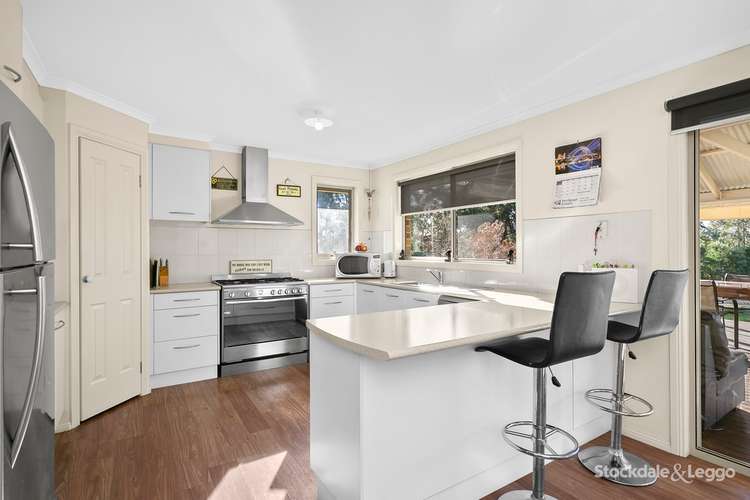 Second view of Homely house listing, 5 Bellairs Place, Koo Wee Rup VIC 3981