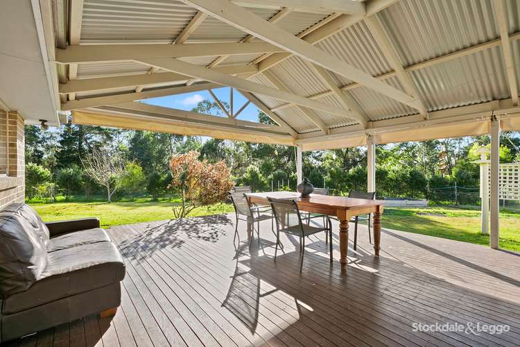 Sixth view of Homely house listing, 5 Bellairs Place, Koo Wee Rup VIC 3981