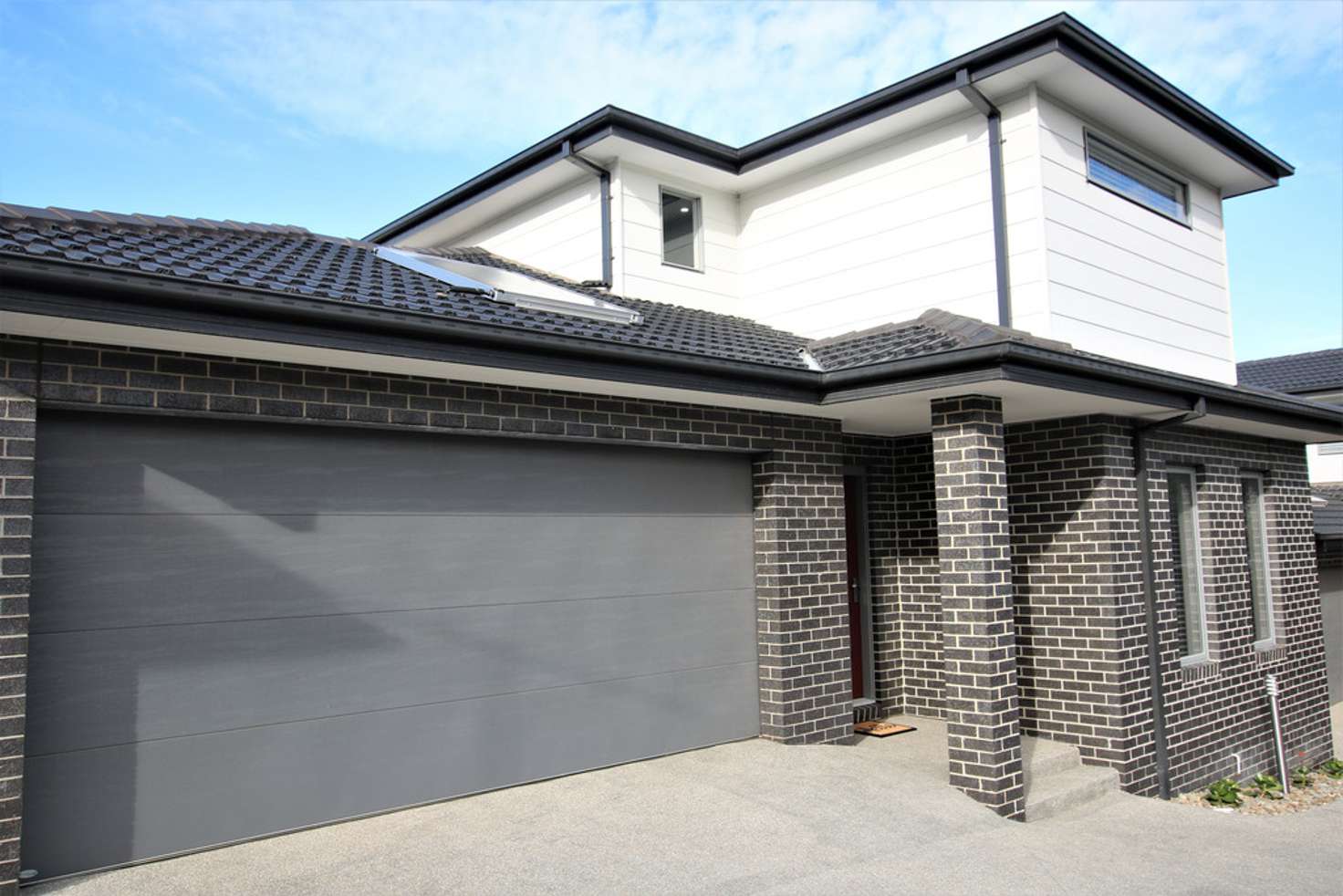 Main view of Homely townhouse listing, 2/7 Golf Road, Rosanna VIC 3084