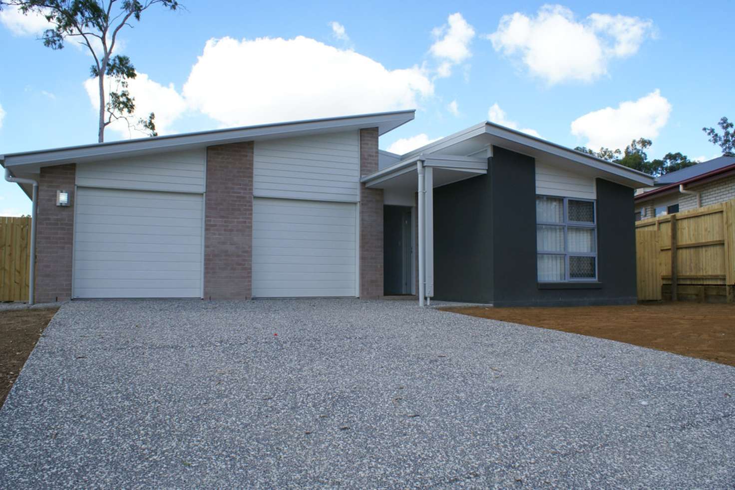 Main view of Homely unit listing, 1/10 Oakwood Place, Chuwar QLD 4306