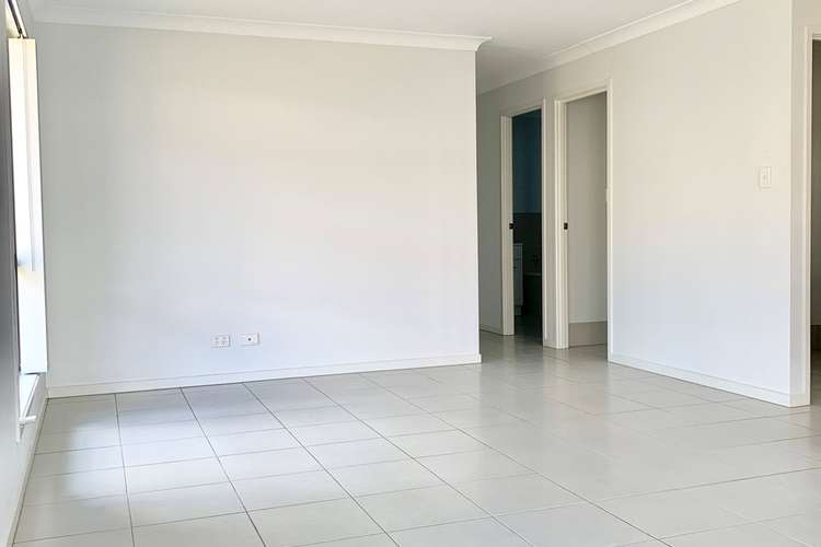 Third view of Homely unit listing, 1/10 Oakwood Place, Chuwar QLD 4306