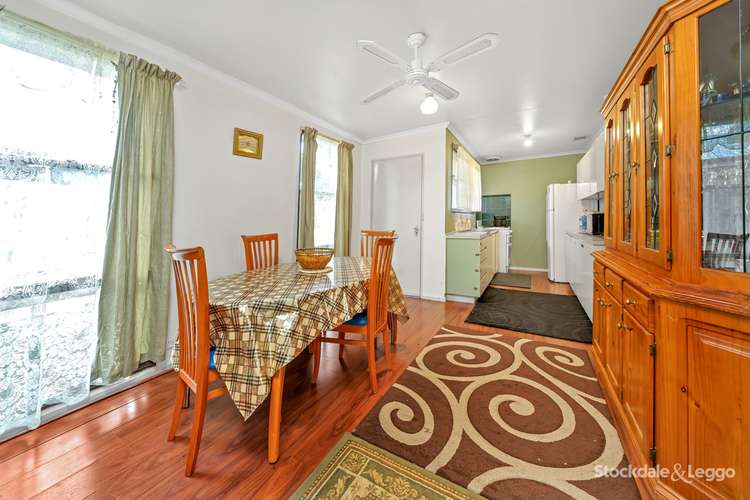 Fourth view of Homely house listing, 2 Canadian Court, Meadow Heights VIC 3048