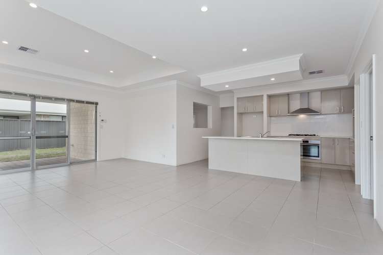 Fifth view of Homely house listing, 20 Faverolles Drive, Southern River WA 6110