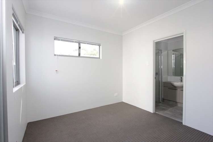 Fourth view of Homely apartment listing, 3/54 Trailwood Drive, Woodvale WA 6026