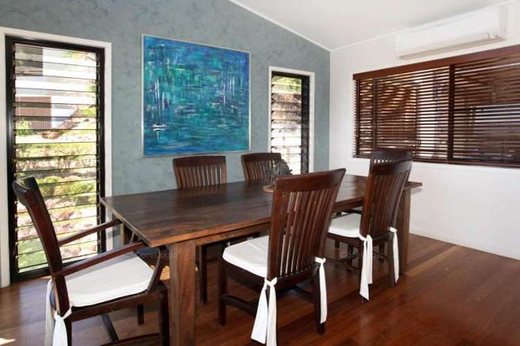 Fifth view of Homely house listing, 2 Seaview Court, Castle Hill QLD 4810