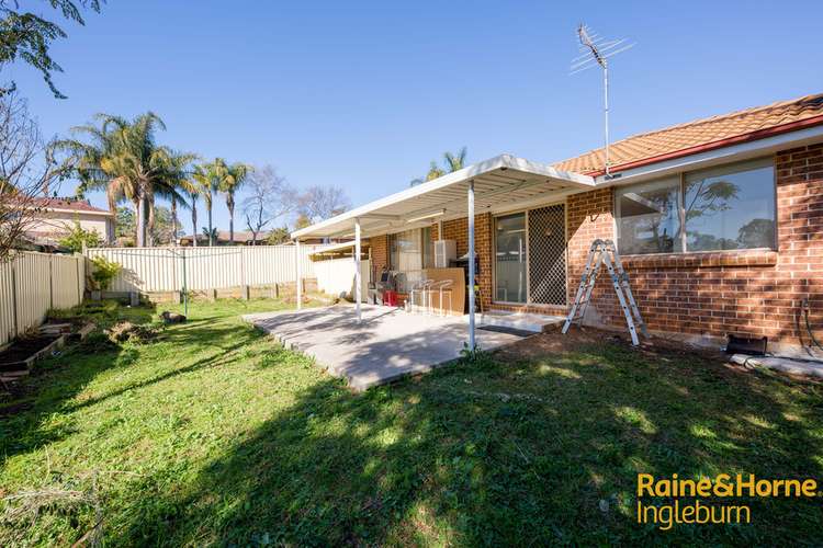 Third view of Homely house listing, 6 MARL PLACE, Eagle Vale NSW 2558