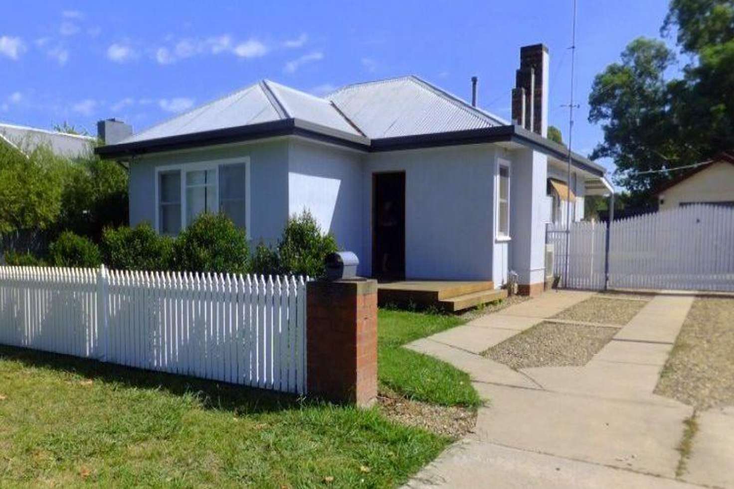 Main view of Homely house listing, 576 HEATHWOOD AVENUE, Lavington NSW 2641