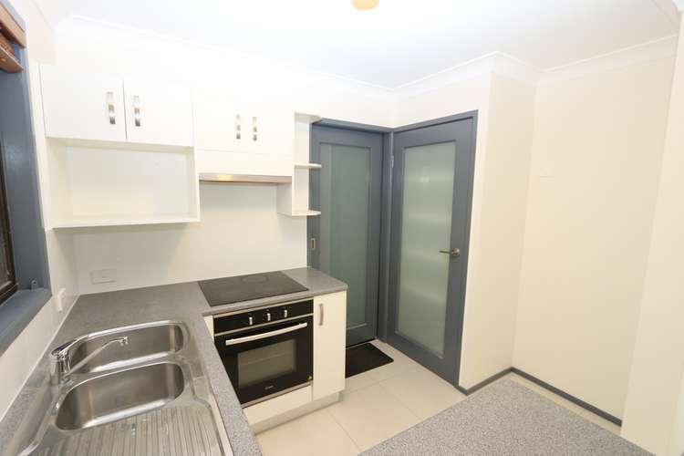 Third view of Homely semiDetached listing, 9/8 Sara Street, Ashmore QLD 4214