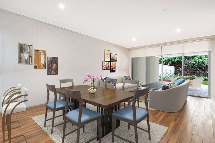 Main view of Homely unit listing, 2/37 Oriel Road, Clayfield QLD 4011