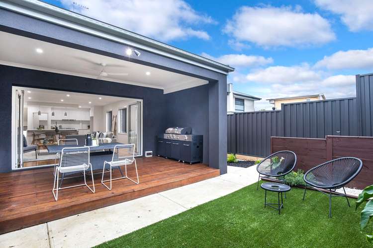 Second view of Homely house listing, 15 Willonga Street, Strathmore VIC 3041