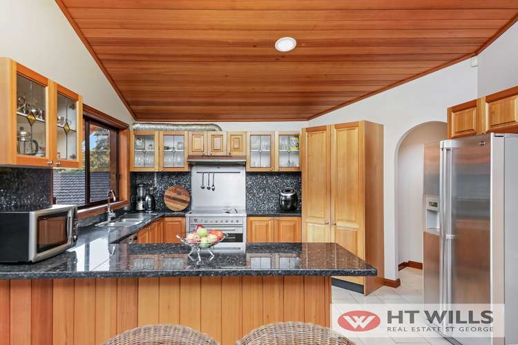 Third view of Homely house listing, 2 Hamelin Place, Illawong NSW 2234
