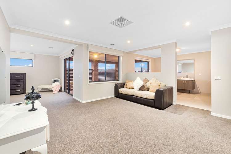 Second view of Homely house listing, 3 Hollingrove Avenue, Clyde North VIC 3978