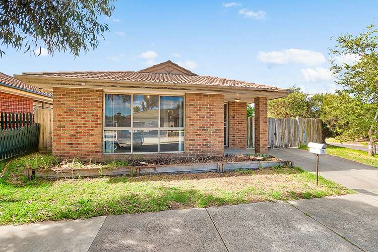Second view of Homely house listing, 2 Jacinta Drive, Cranbourne West VIC 3977