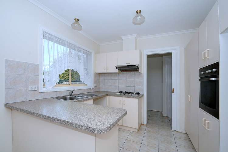 Third view of Homely townhouse listing, 2/124 Wilson Street, Cheltenham VIC 3192