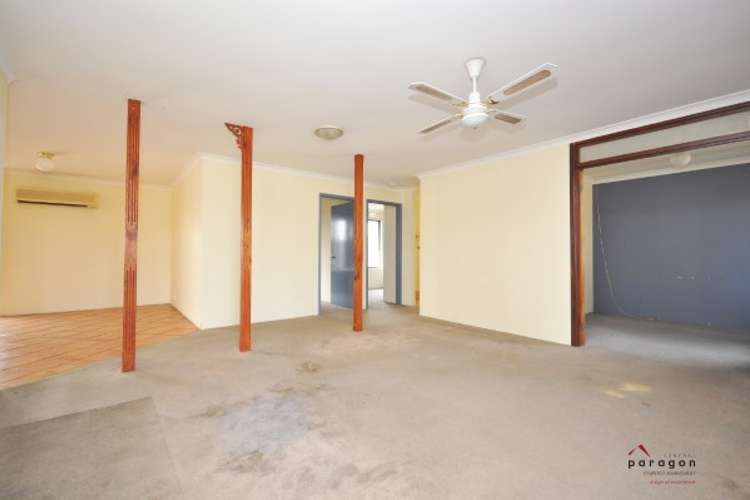 Second view of Homely house listing, 8 Napa Court, Caversham WA 6055