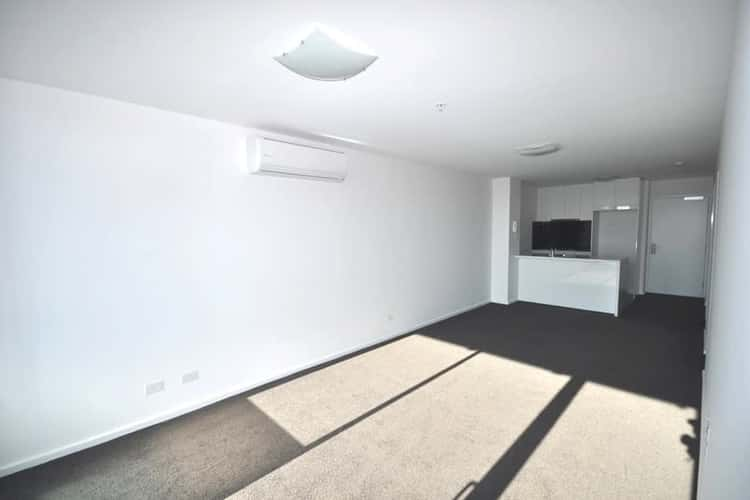 Third view of Homely apartment listing, REF 121410/241 City Road, Southbank VIC 3006