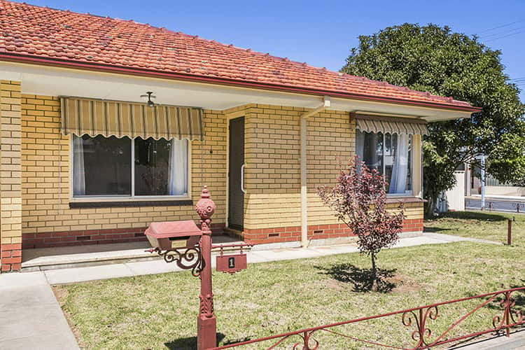 .TOP LOCATION GREAT RENOVATION, Glengowrie SA 5044