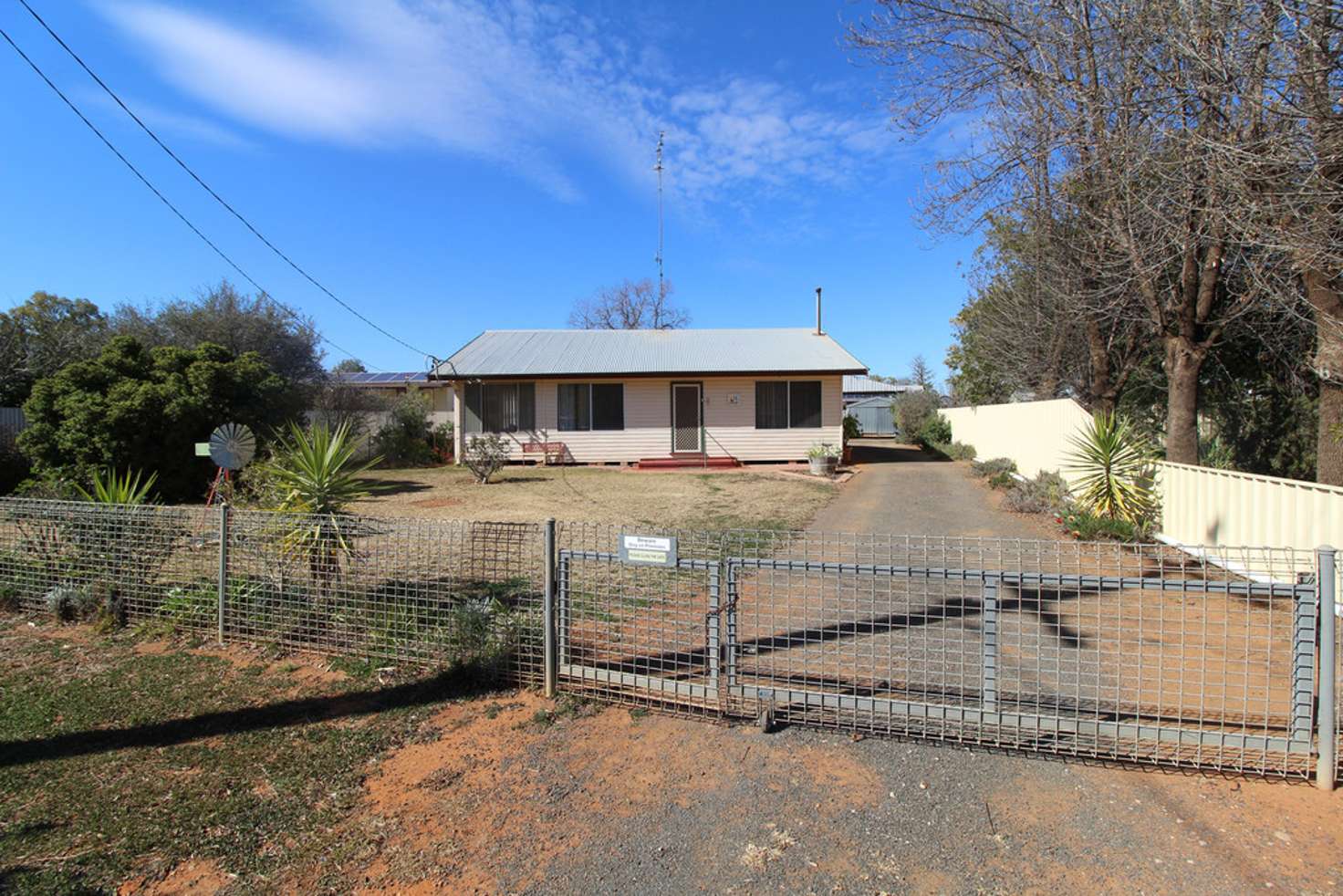 Main view of Homely house listing, 16 Lachlan Street, Hillston NSW 2675