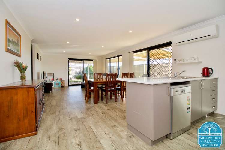 Fifth view of Homely house listing, 2 Grafton Rise, Baldivis WA 6171