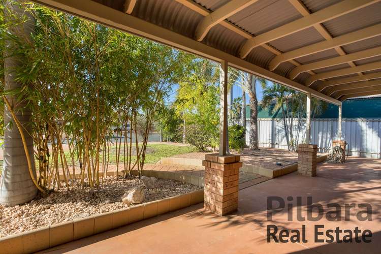Second view of Homely house listing, 10 Parker Close, Baynton WA 6714