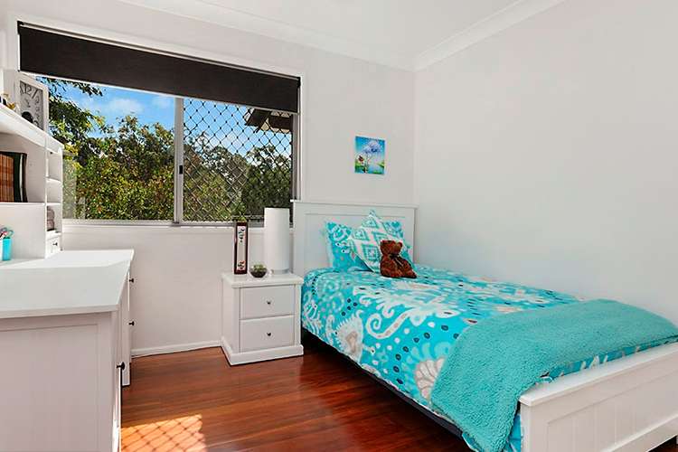 Fourth view of Homely house listing, 5 Yeerinbool Court, Arana Hills QLD 4054